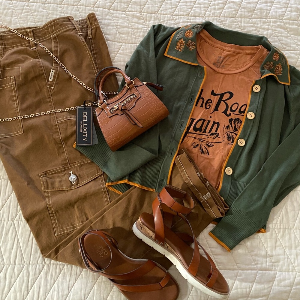 Brooklyn Cargo ladies pants size 9
